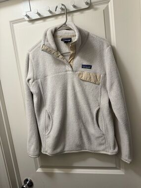 Patagonia Cream Snap-T Fleece Pullover with Tan Trim